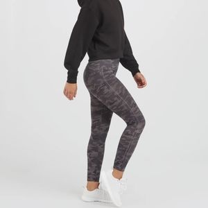 Spanx Look at Me Now Seamless Leggings Heathered Camo Small